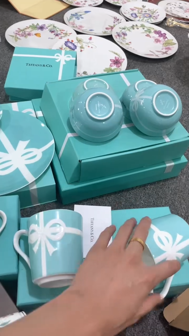 瓷片大牌瓷器大放漏！！！