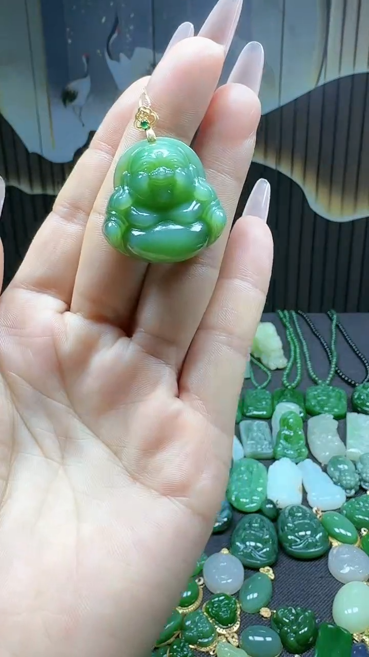 【闪购商品】和田玉挂件18K金镶嵌1