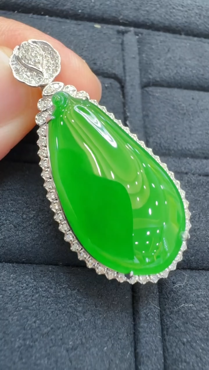 【闪购商品】翡翠吊坠(不含链)18K金镶嵌多样性团购发一件