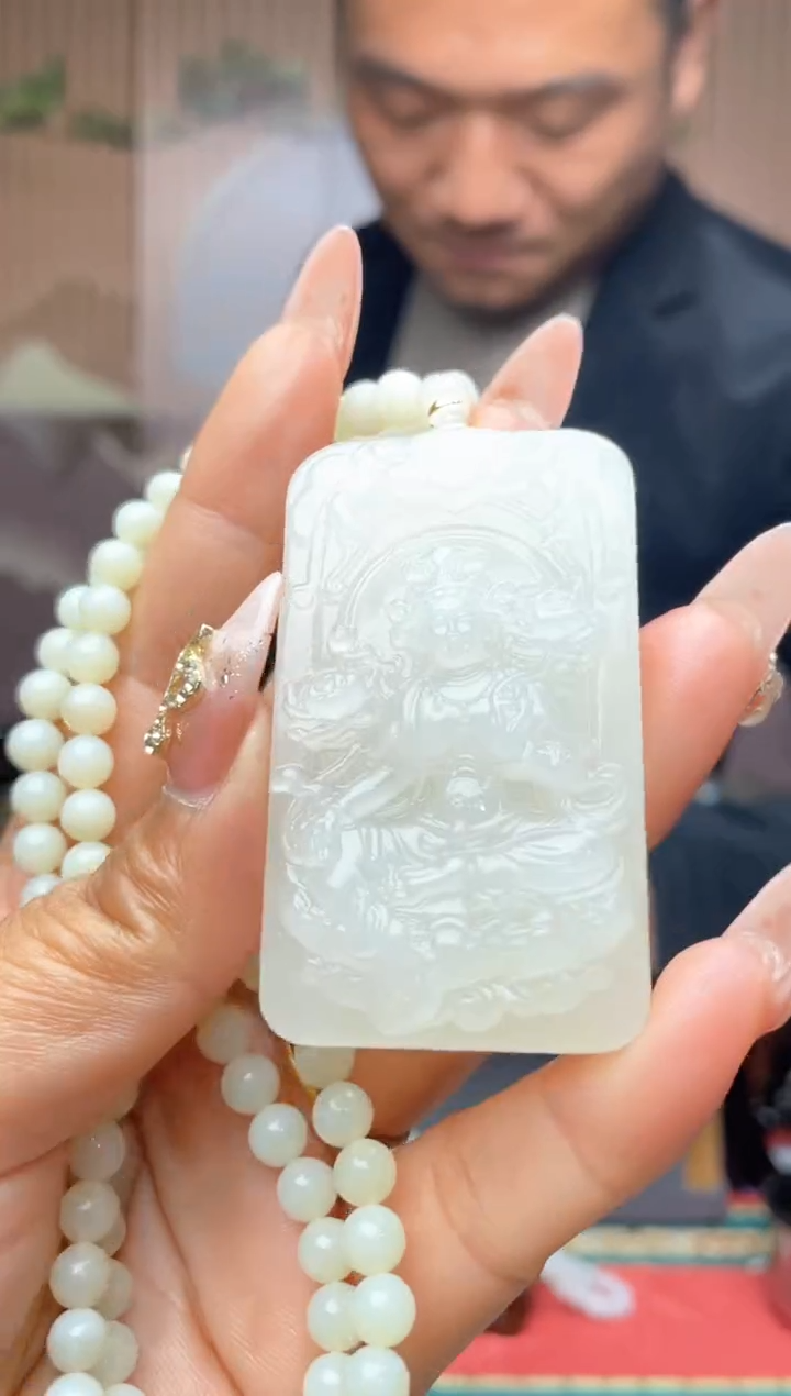 【闪购商品】和田玉颈饰未镶嵌一