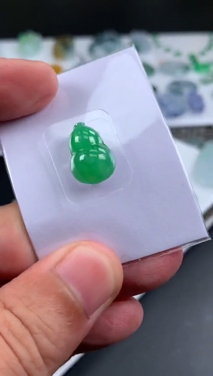 【闪购商品】定制翡翠未镶嵌翡翠