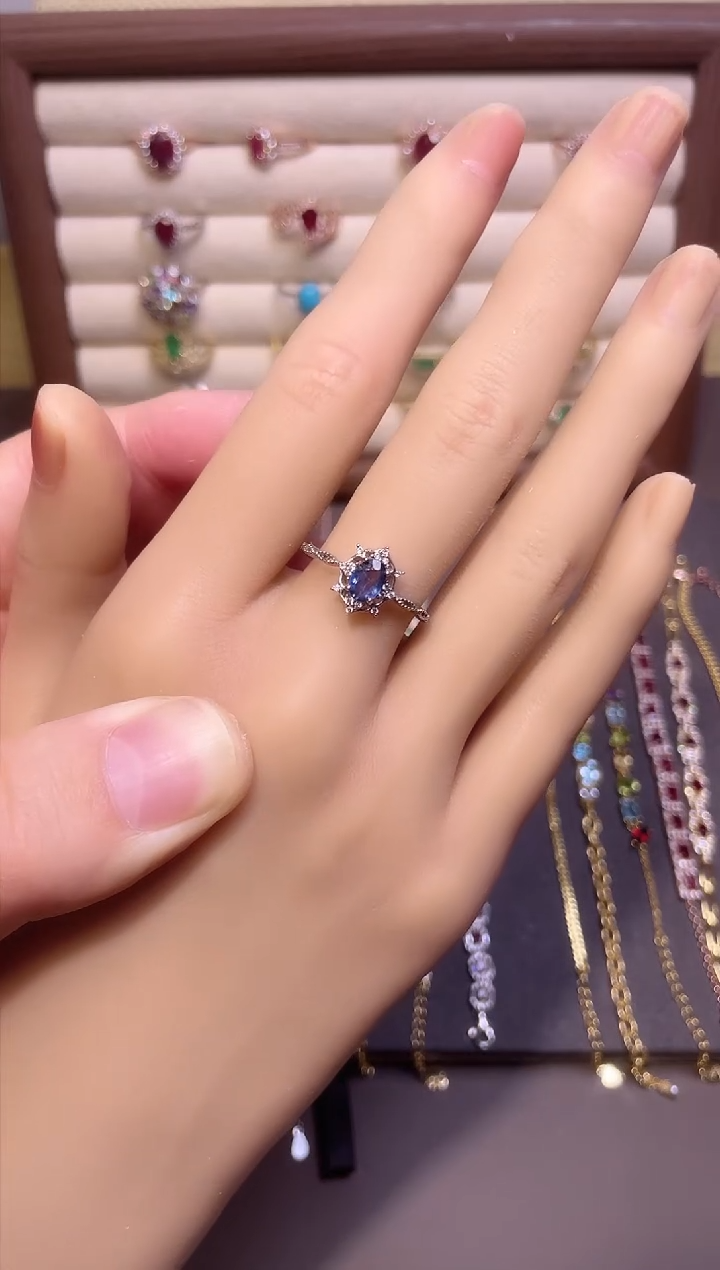 【闪购商品】蓝宝石戒指银S925镶嵌1