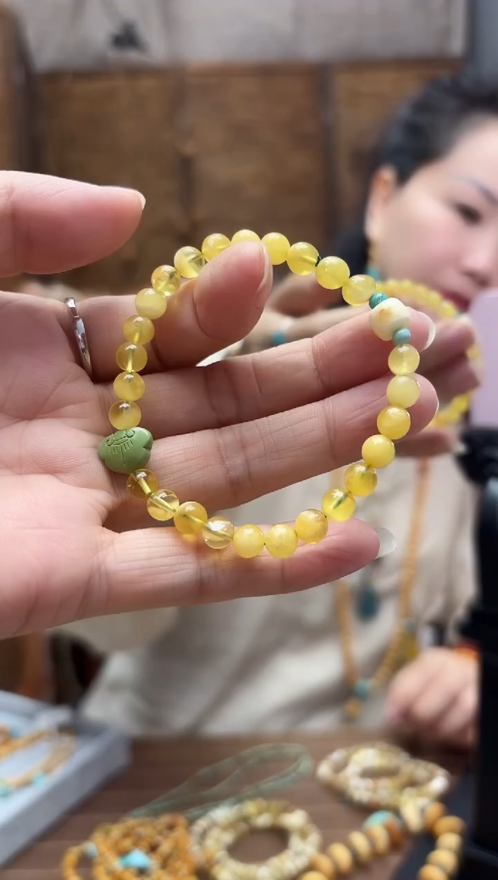 蜜蜡颈饰未镶嵌发一件设计款