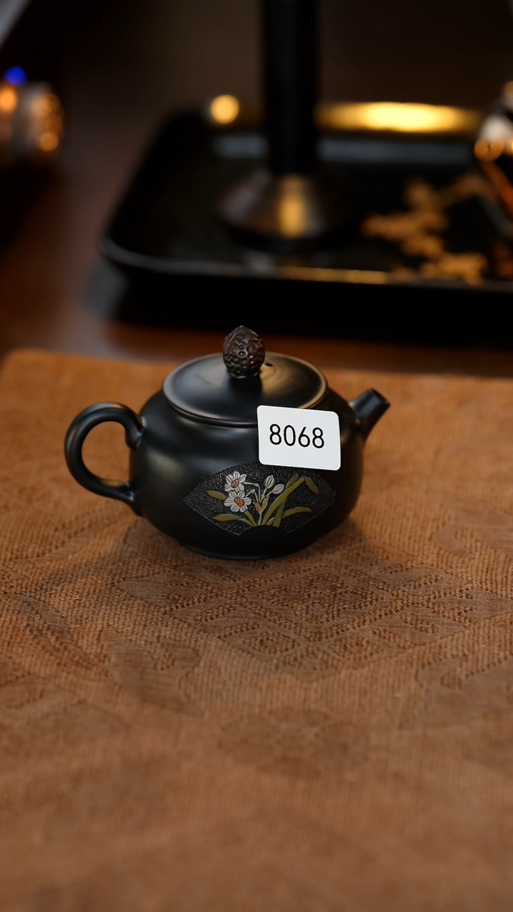 【闪购商品】雲梦茶器紫陶小壶8068