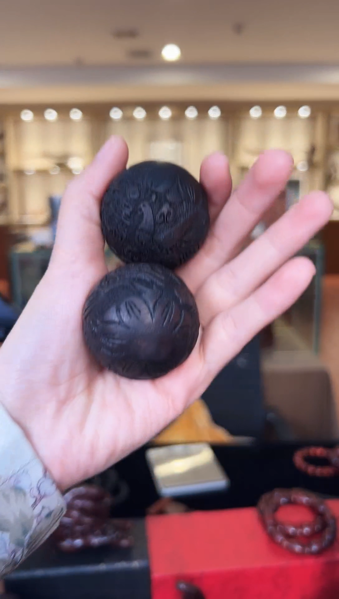 【闪购商品】降真香其他【美比】降真香软油龙凤手球（一对）