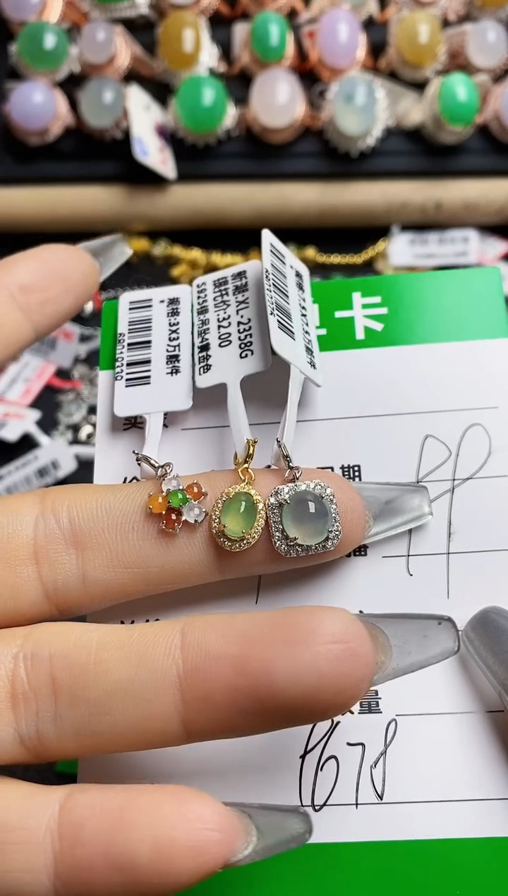 【闪购商品】翡翠戒指银S925镶嵌9678