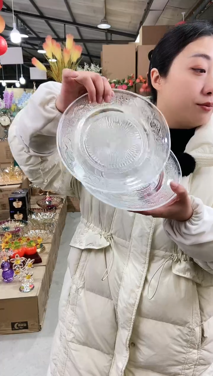 【闪购商品】不锈钢浮雕盘两个20cm