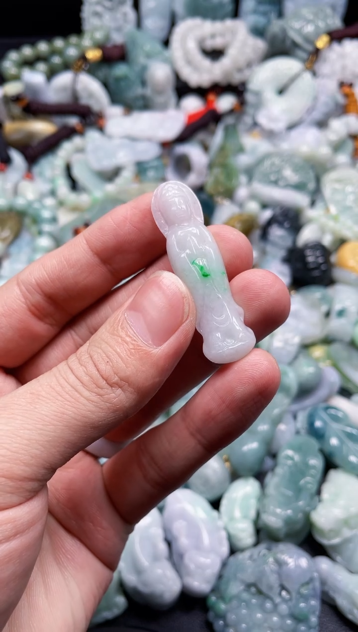 翡翠未镶嵌颈饰天然翡翠a货