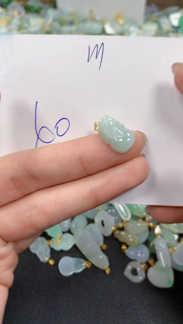 【闪购商品】翡翠颈饰18K金镶嵌 天然翡翠A货1