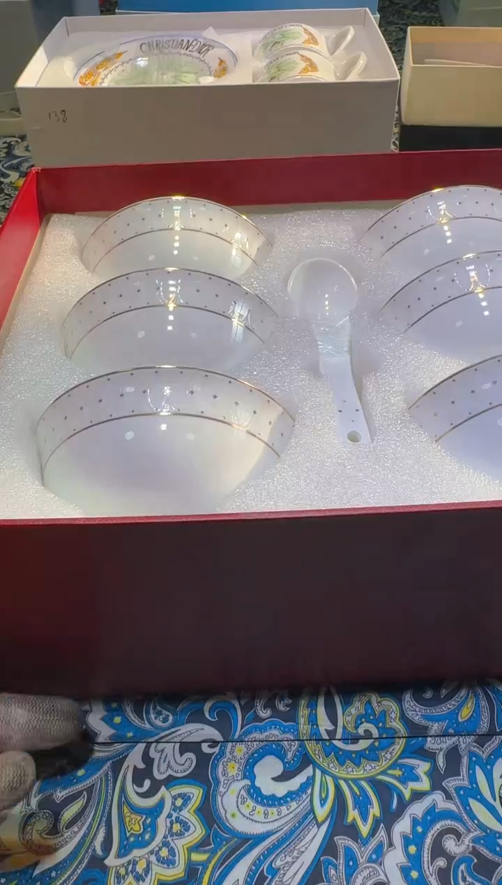 【闪购商品】瓷片11111111111111
