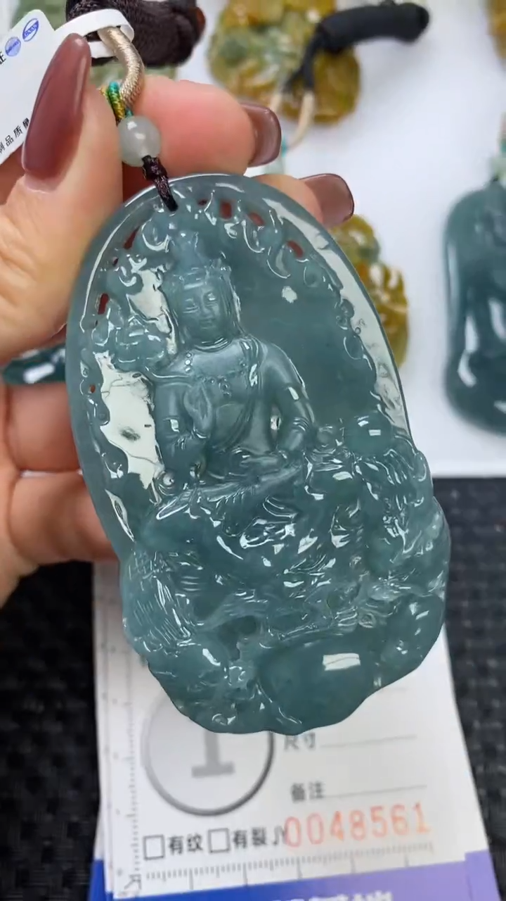 【闪购商品】翡翠颈饰未镶嵌1111111111111111