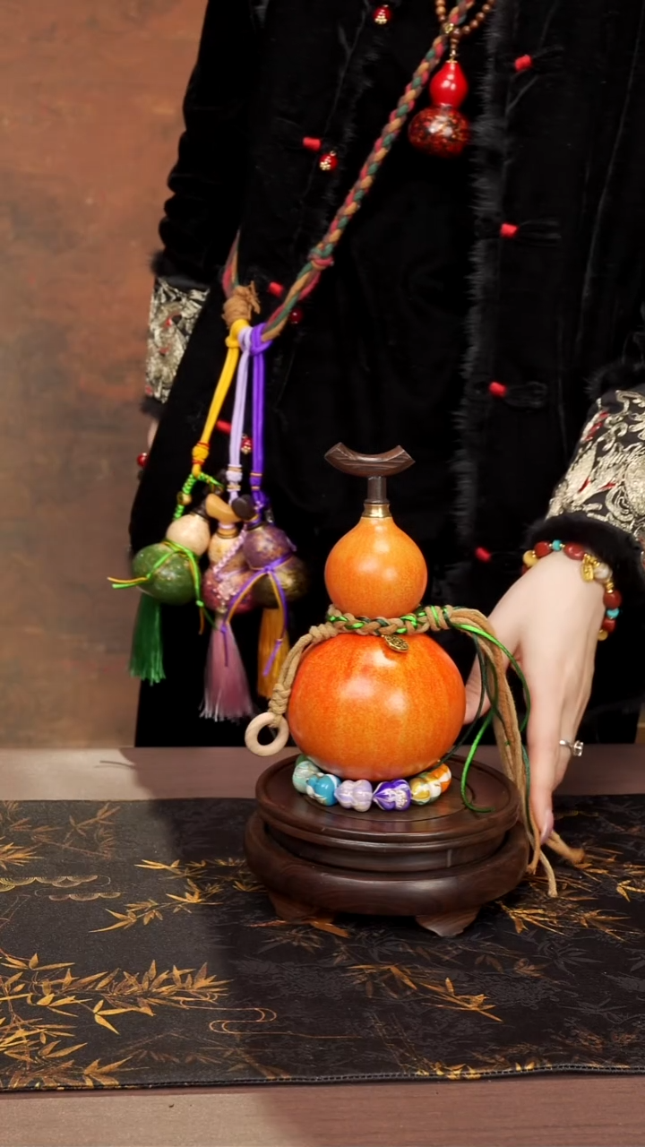 325--精品大漆酒葫芦-----68