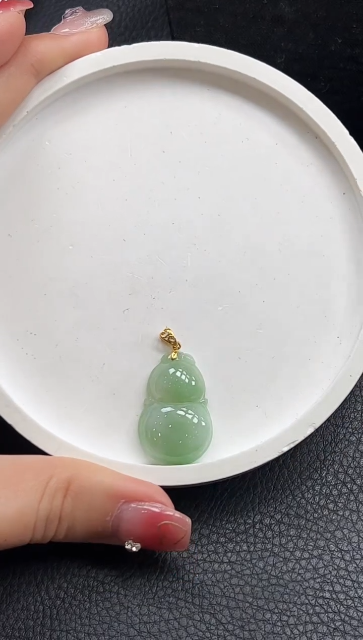 【闪购商品】翡翠颈饰18K金镶嵌K505-816葫芦