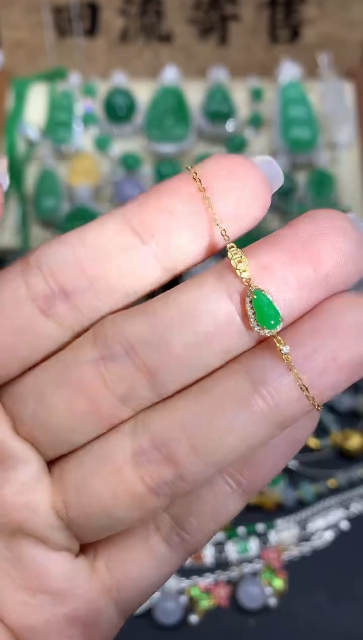 【闪购商品】翡翠手串18K金镶嵌386-中国好珍宝1