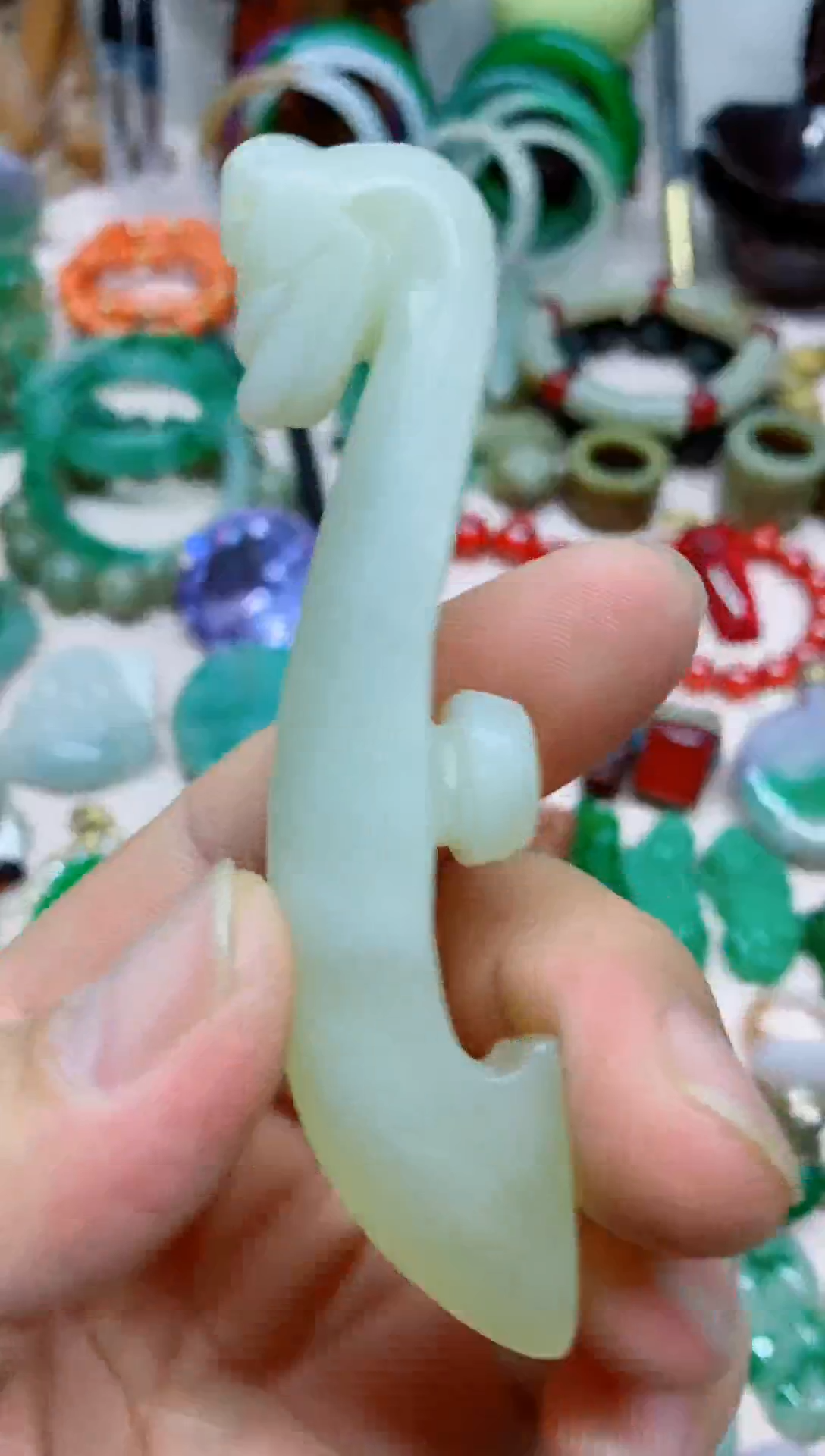 白玉菩提手串直播间的实时画面