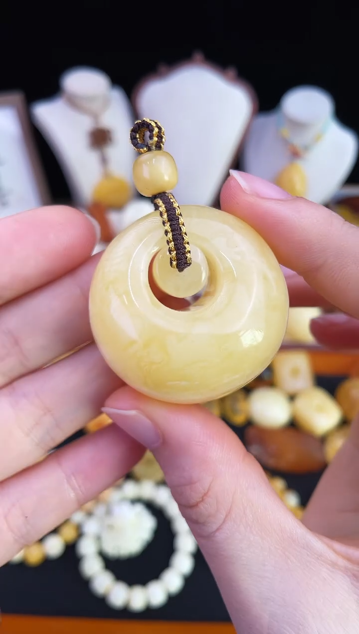 琥珀未镶嵌珠宝奇石零**甜柒月