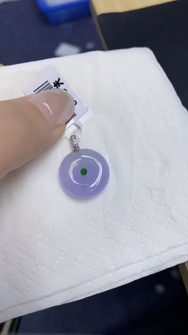 翡翠18K金镶嵌颈饰天然缅甸翡翠A货