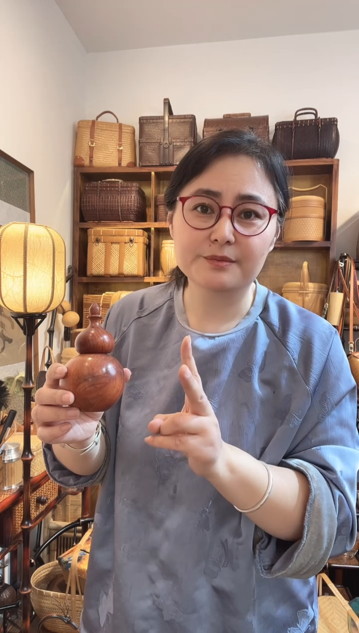 花梨木葫芦牙签盒2个