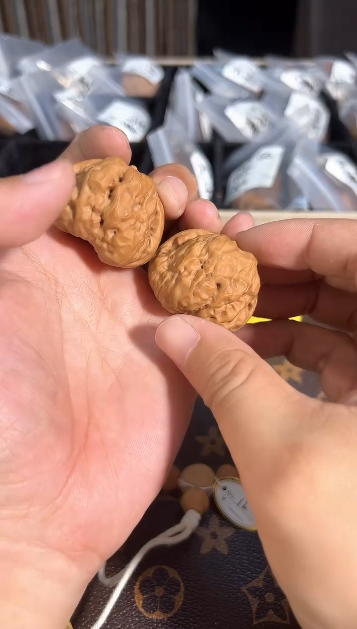 把件核桃全品矮桩大肥蛙