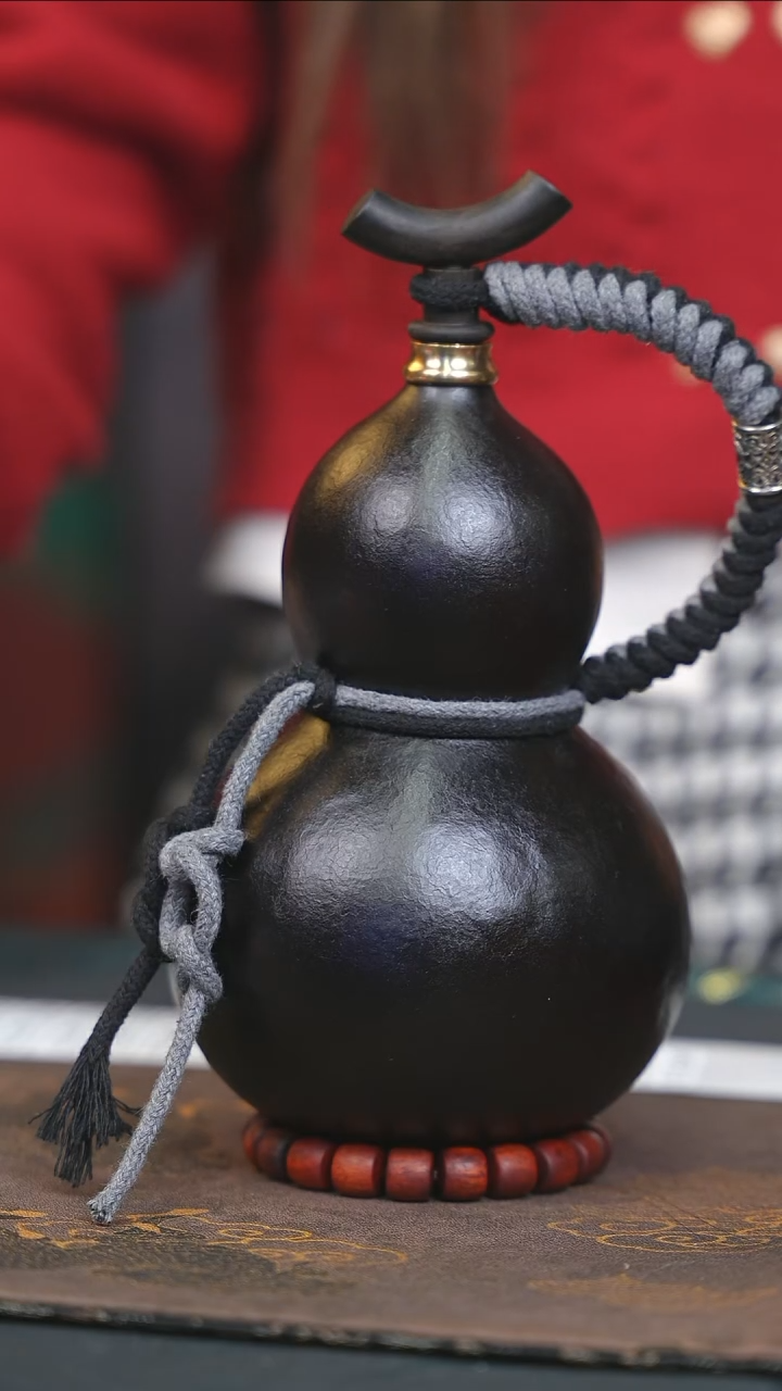 【闪购商品】WF213大漆酒葫芦不包手串及旋转底座