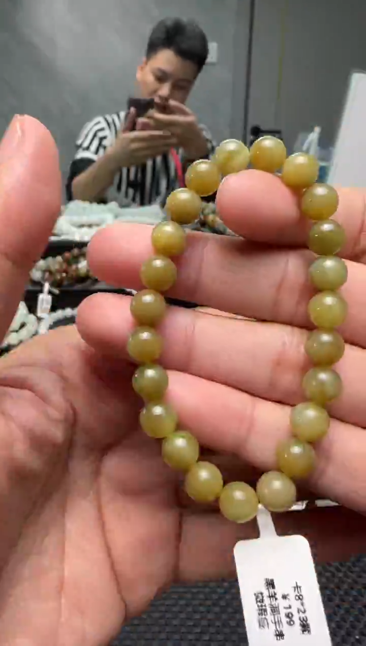 未镶嵌手串和田玉黑羊洞碧玉手串卡8