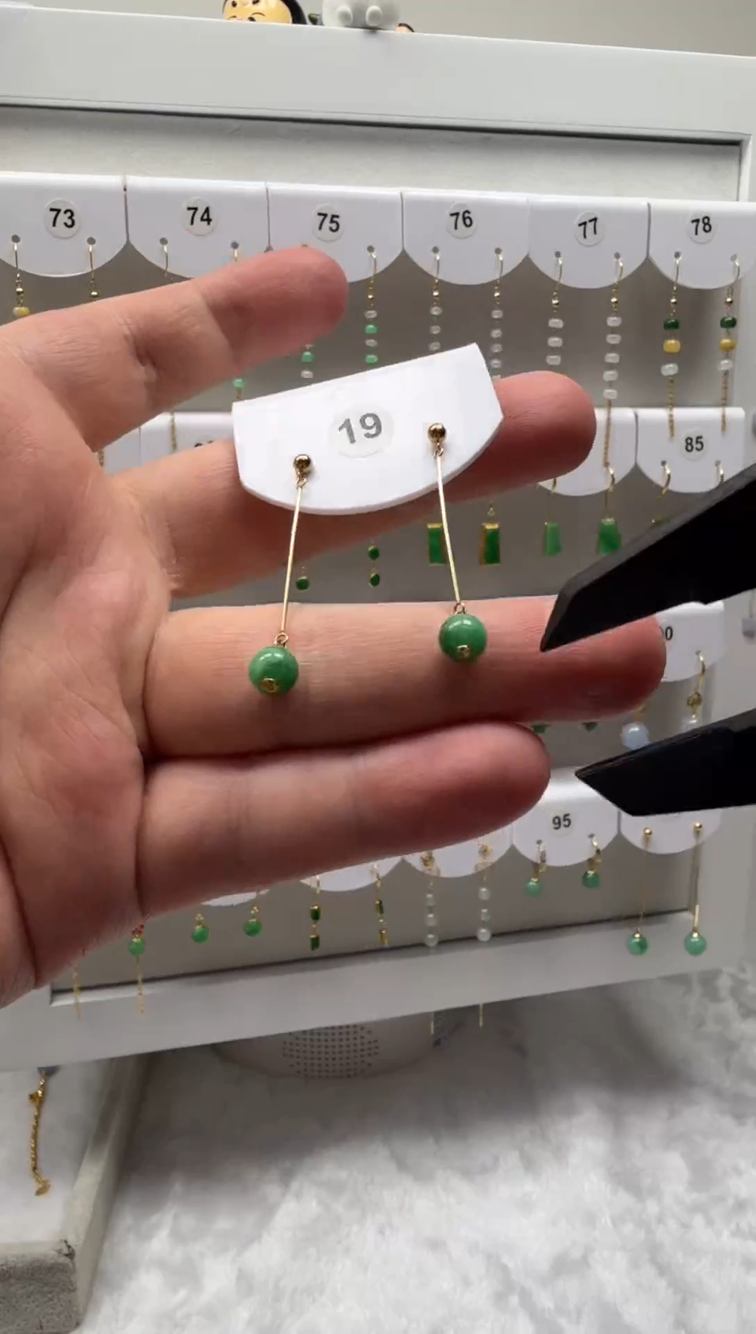 18K金镶嵌翡翠耳饰缅甸天然翡翠a货