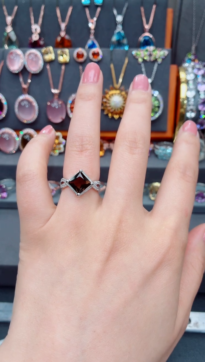 银S925镶嵌戒指水晶水晶戒指