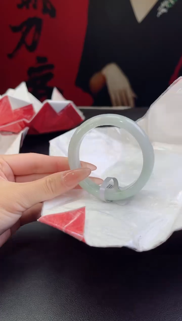【闪购商品】翡翠手镯未镶嵌11翡翠手镯