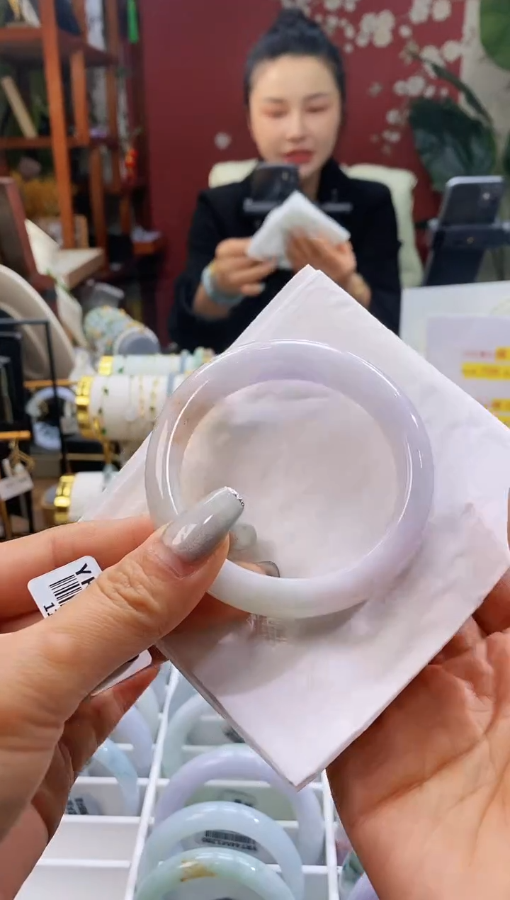 【闪购商品】翡翠手镯未镶嵌5三彩5556/12.8*8.5