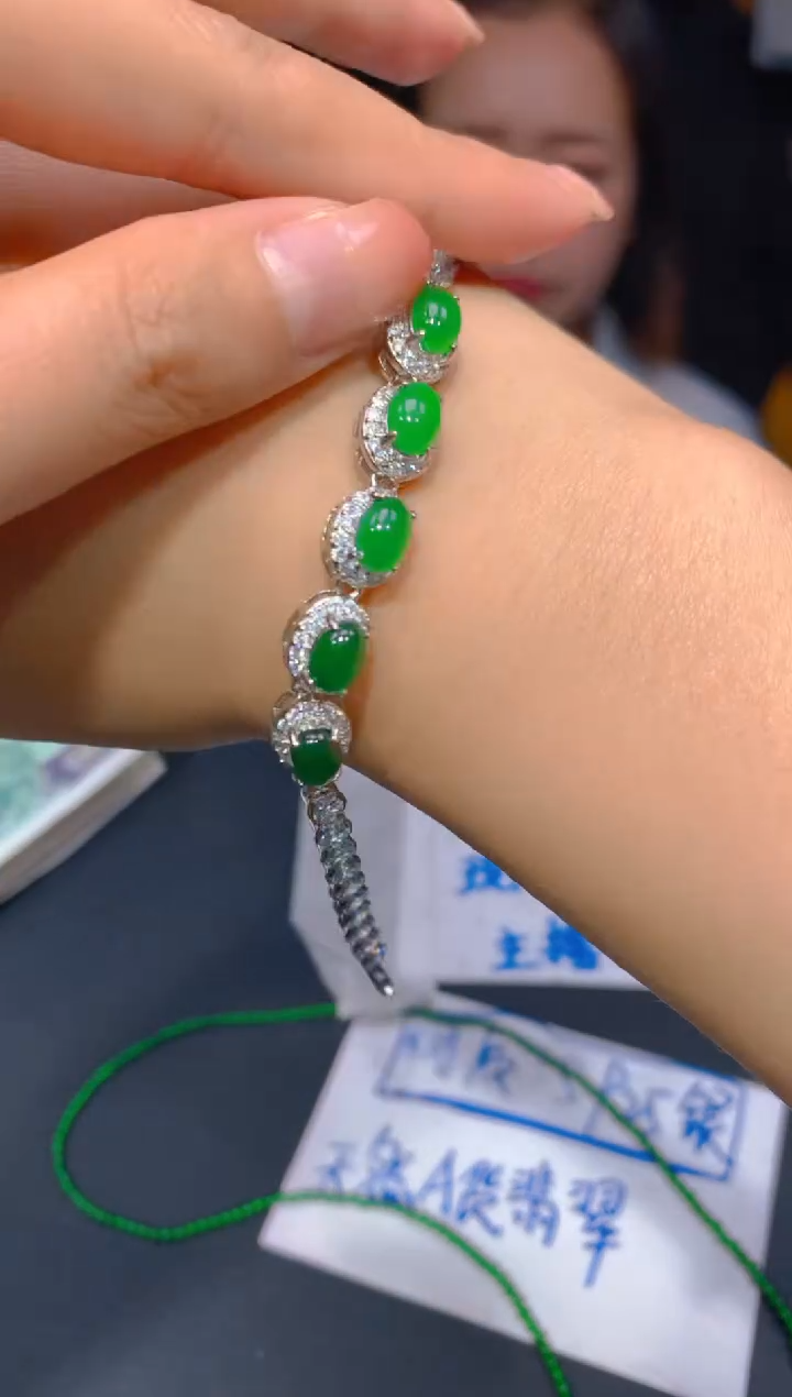 【闪购商品】定制翡翠未镶嵌103多样性发货（发其一）
