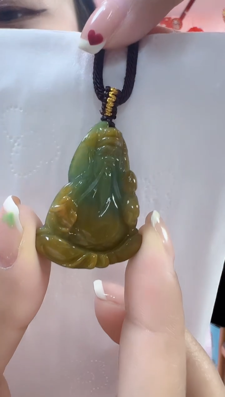 【闪购商品】翡翠颈饰未镶嵌孤品财神高36宽26