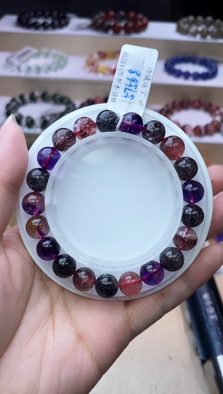 【闪购商品】水晶手链未镶嵌黑加仑超七9m+