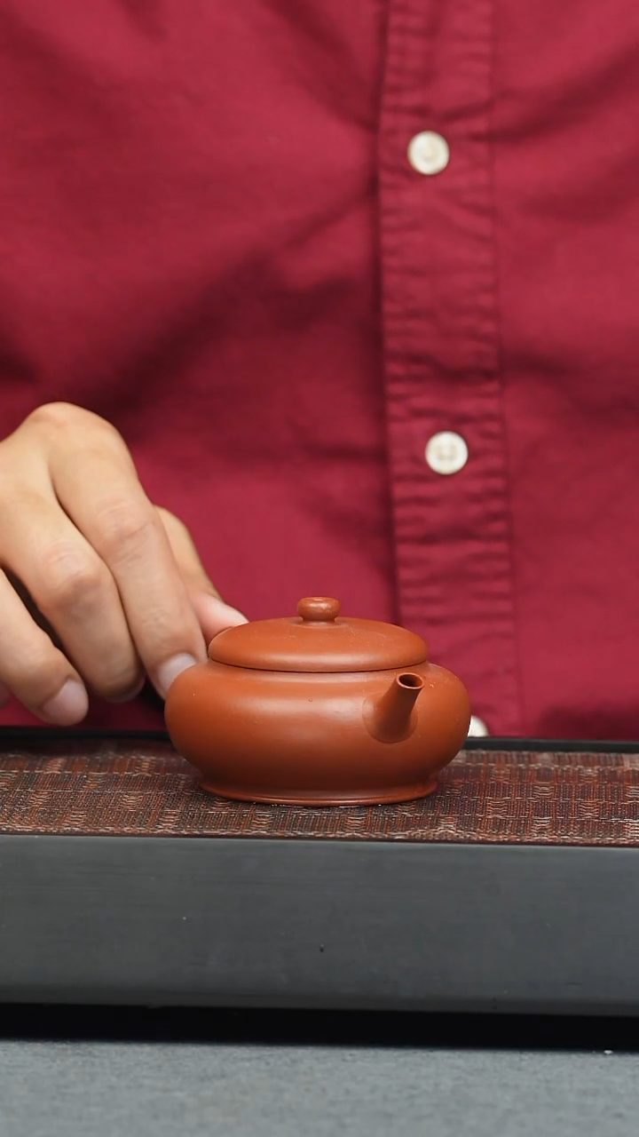 茶壶紫砂五堂 莲池古式-扁灯-朱泥