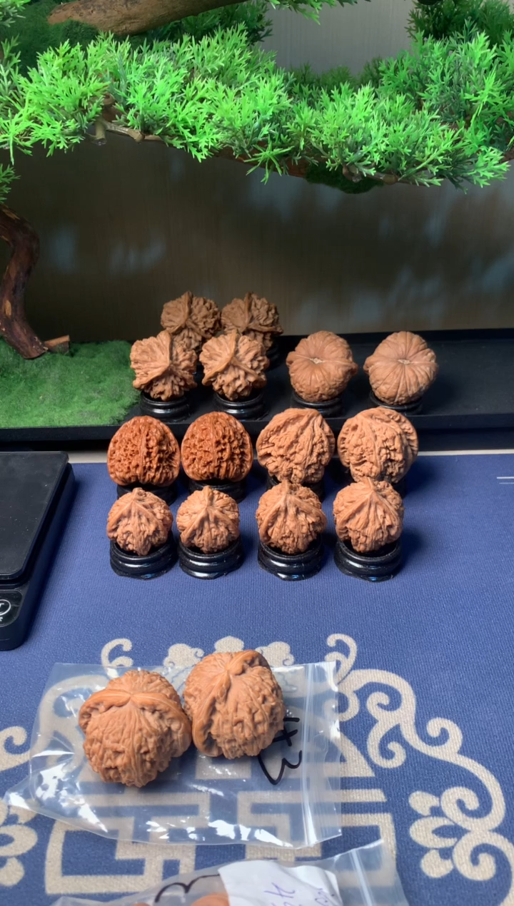 【闪购商品】文玩核桃吊坠43闷白