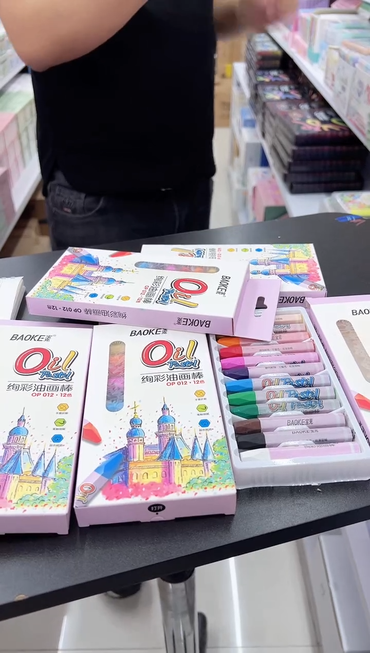 宝克012-12色油画棒5盒