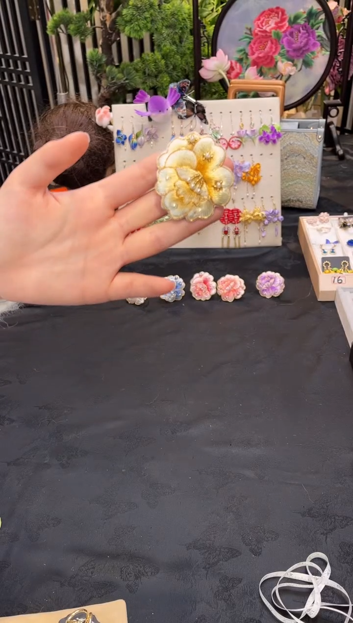 织绣匡*端非遗手工苏绣饰品