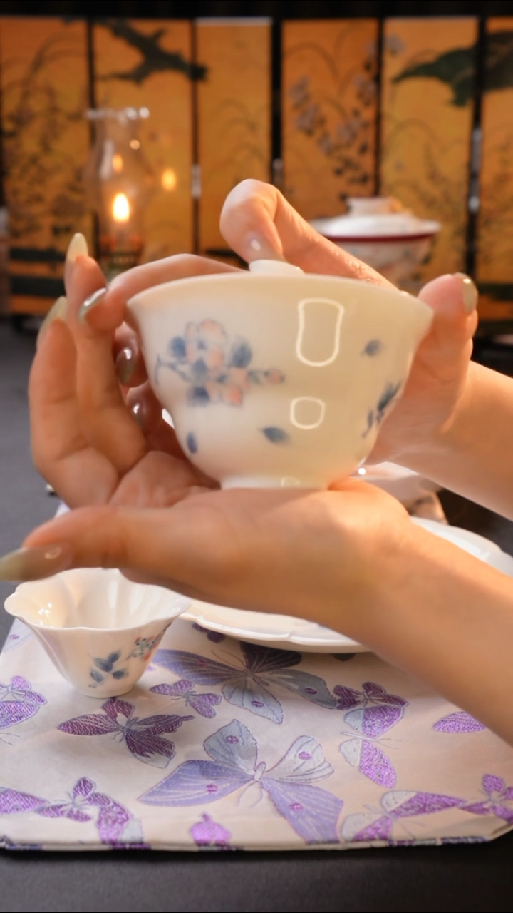 哈哈哈红红火火恍恍惚惚