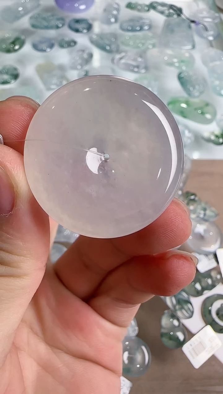 【闪购商品】翡翠吊坠(不含链)未镶嵌··