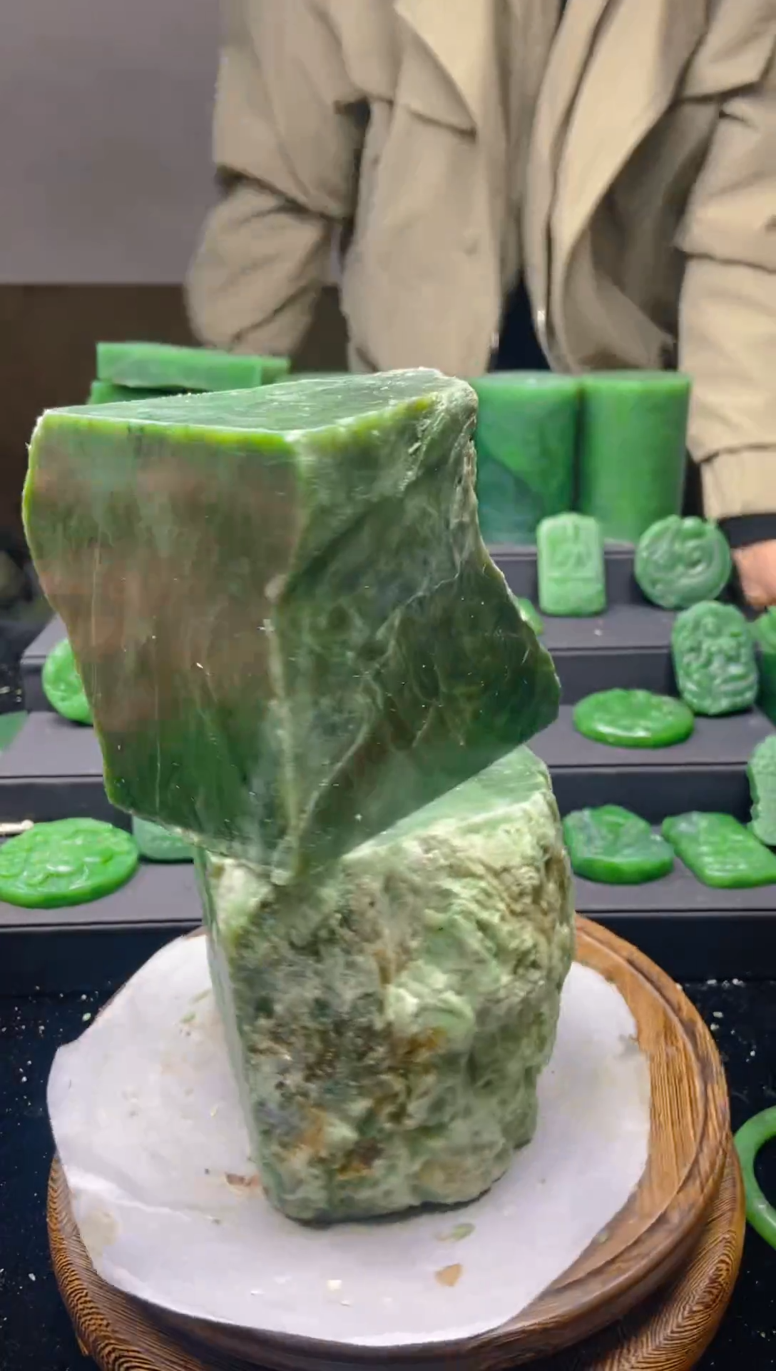 未镶嵌和田玉珠宝半成品1