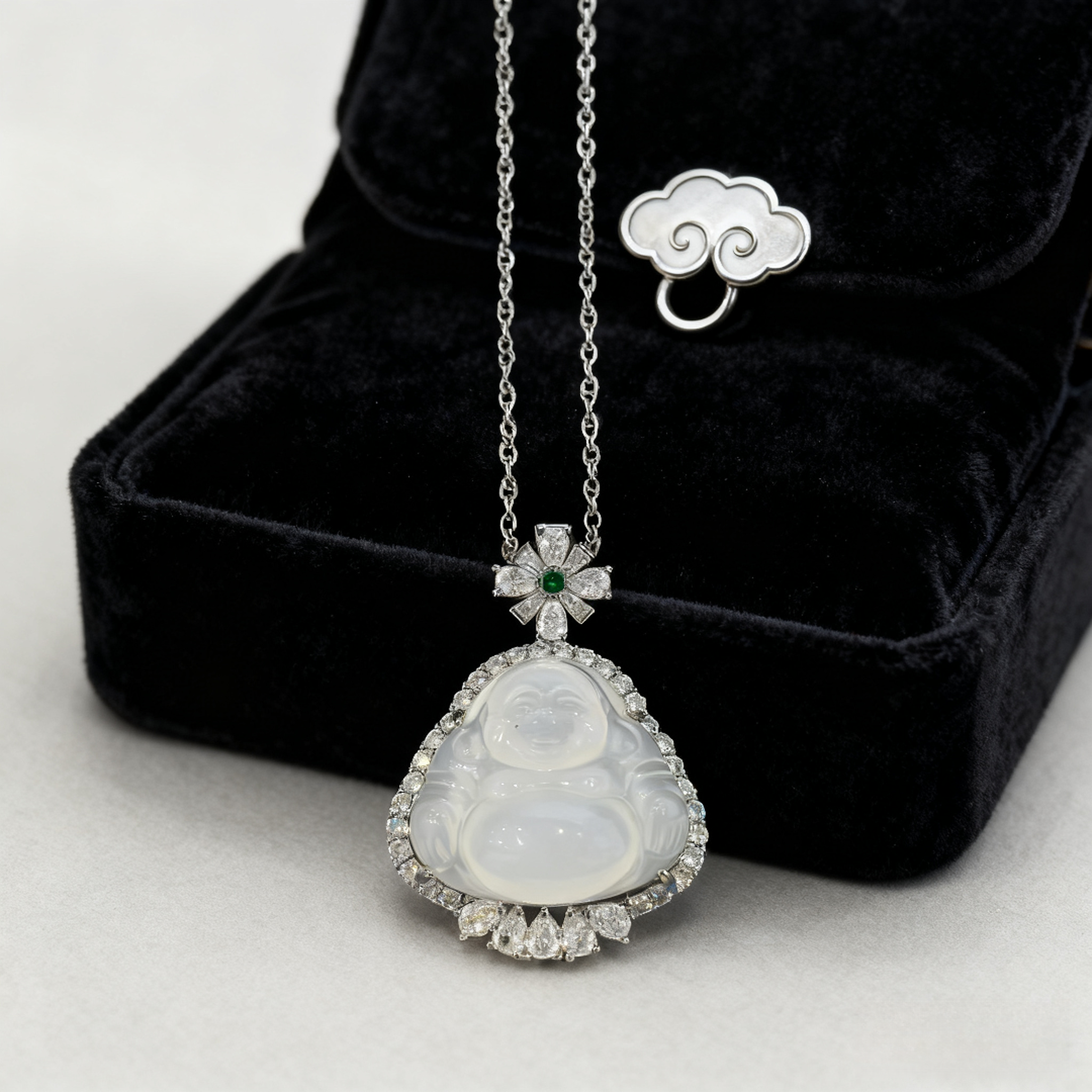 AJ-G4 透润笑佛吊坠 钻镶包边  花型顶饰 轻奢氛围感拉满 