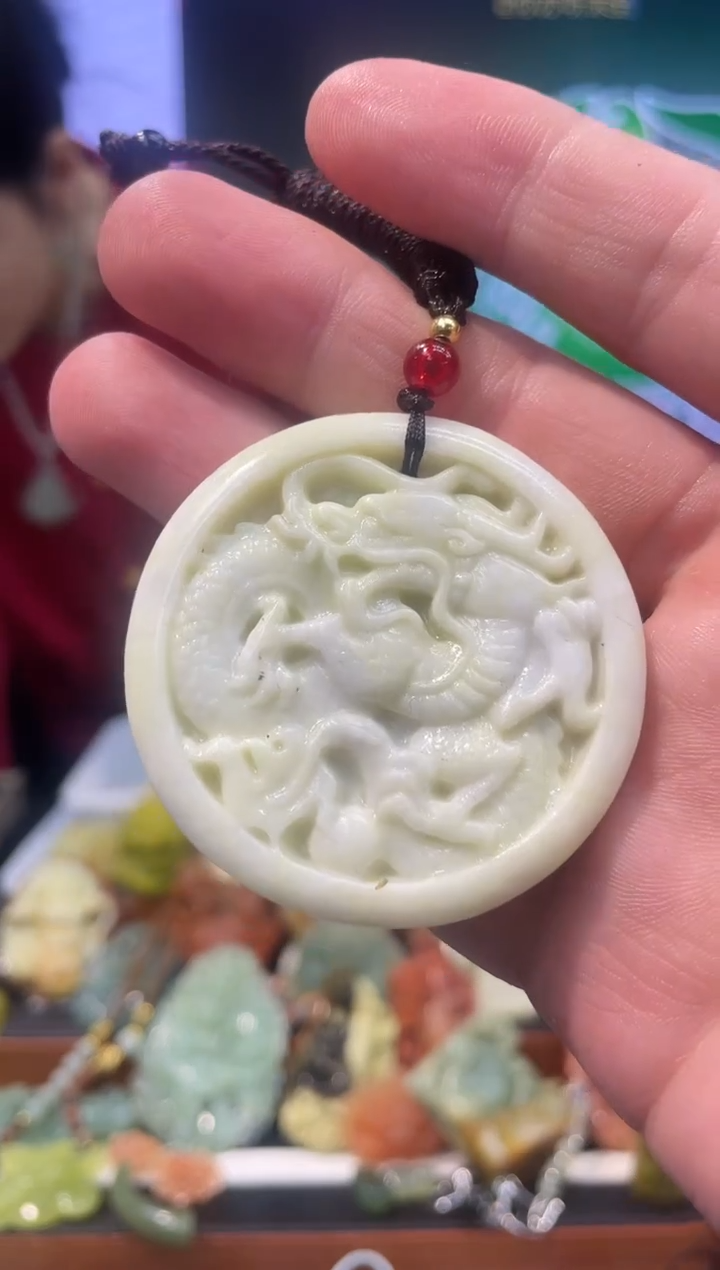 【闪购商品】岫玉吊坠未镶嵌·