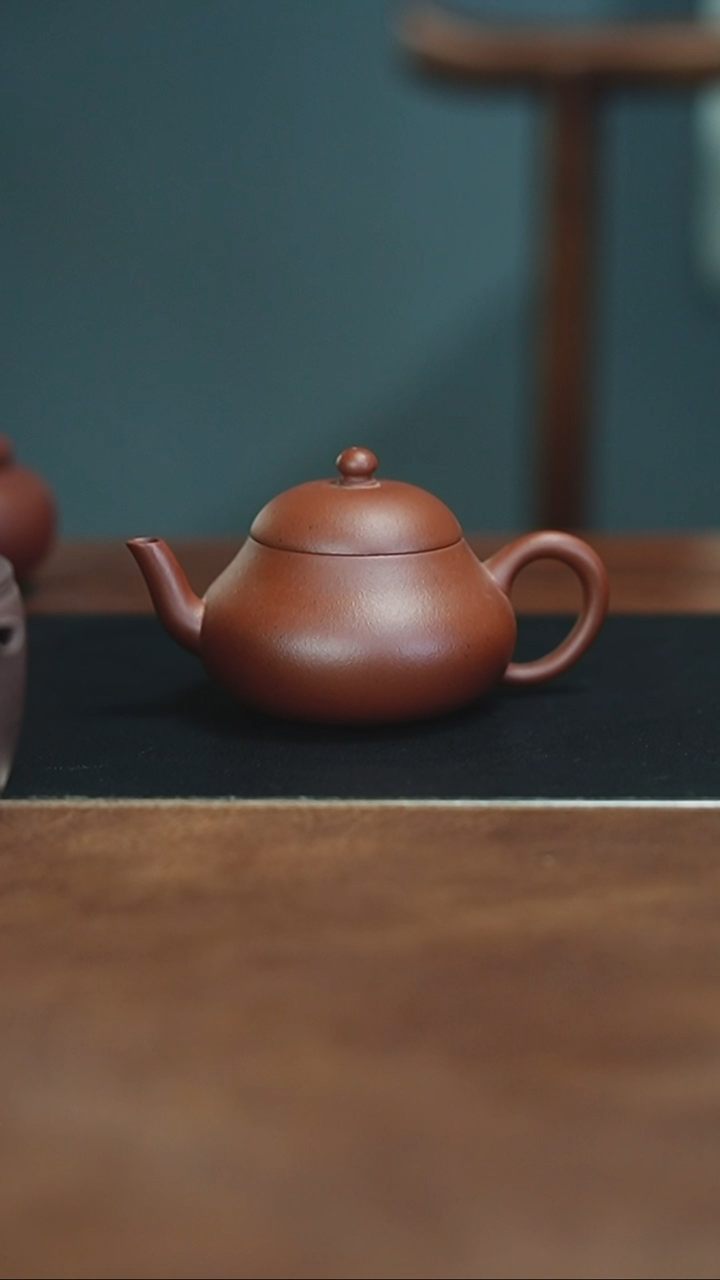 茶壶紫砂开播福利若思小梨形半手工微微瑕100CC