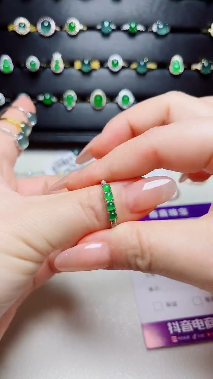 翡翠戒指银S925镶嵌天然翡翠s925银