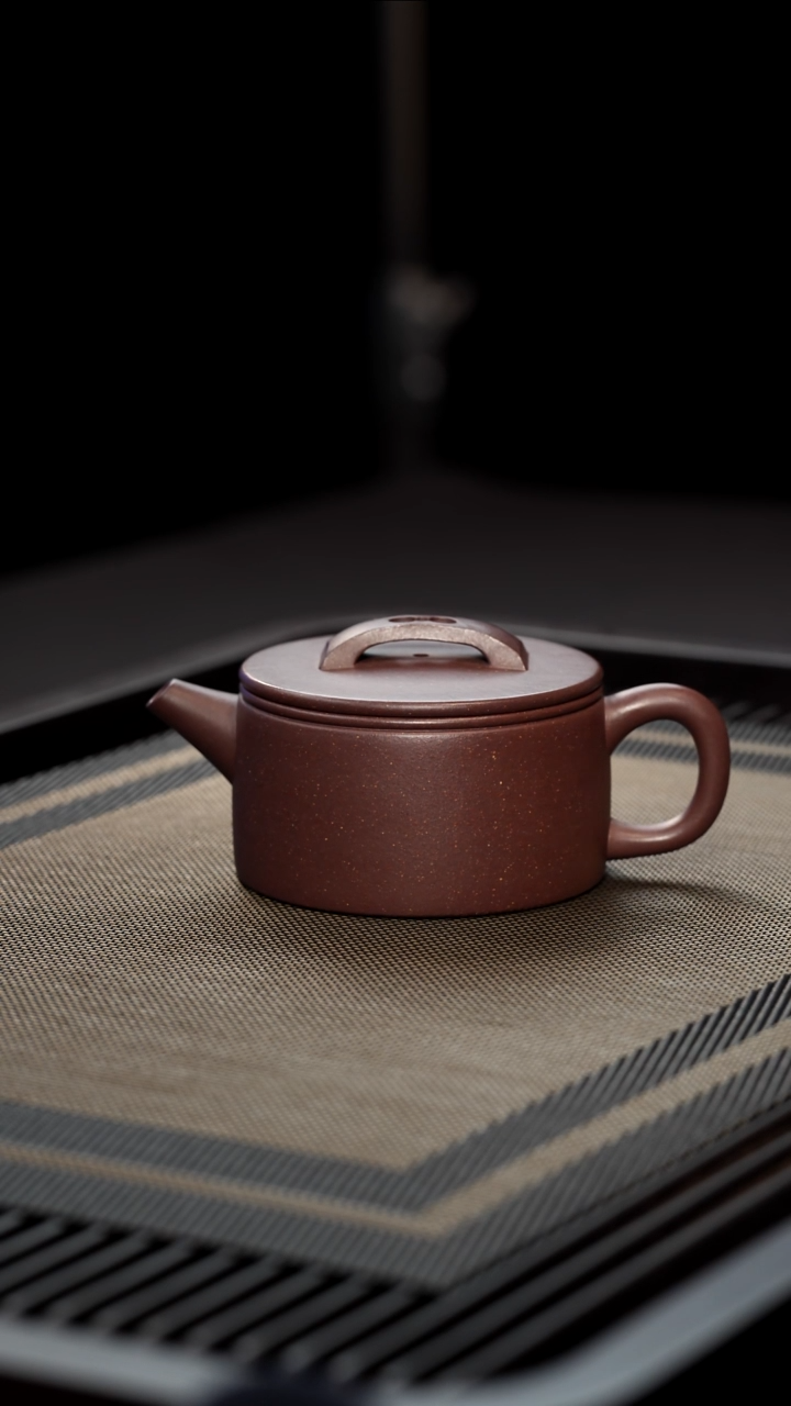 茶壶紫砂全手工底槽清汉瓦200cc