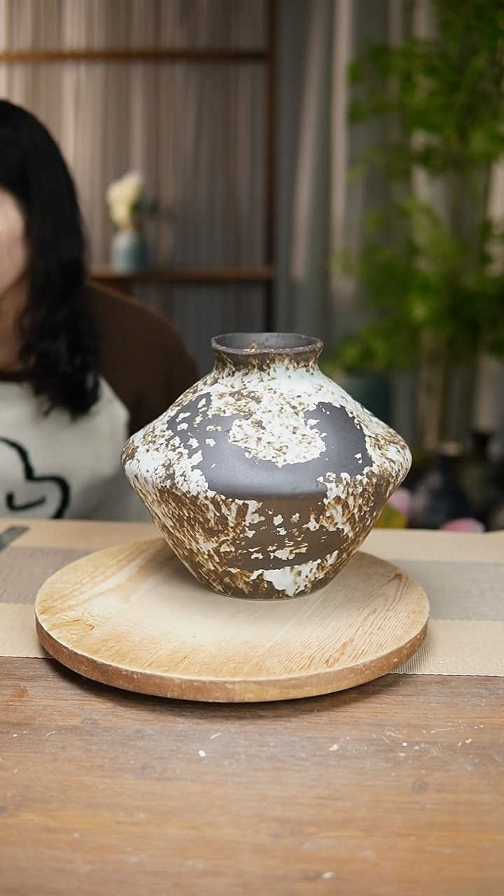 【闪购商品】陶瓷  花器诧寂黑飞碟 
