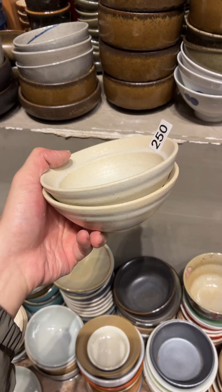 瓷片Ｗ?250亚麻色米花双圆碗2个