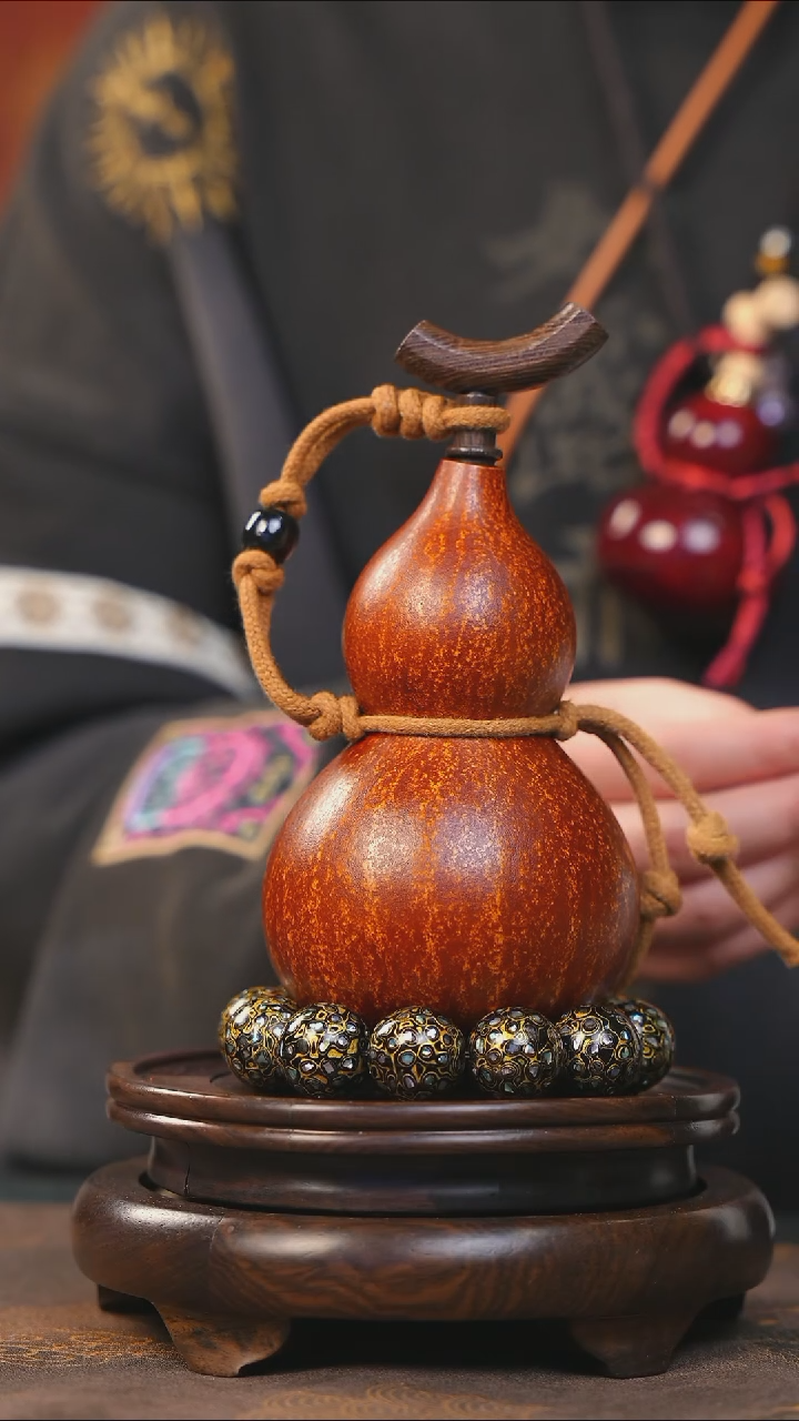 【闪购商品】YW122大漆酒葫芦不包手串及旋转底座