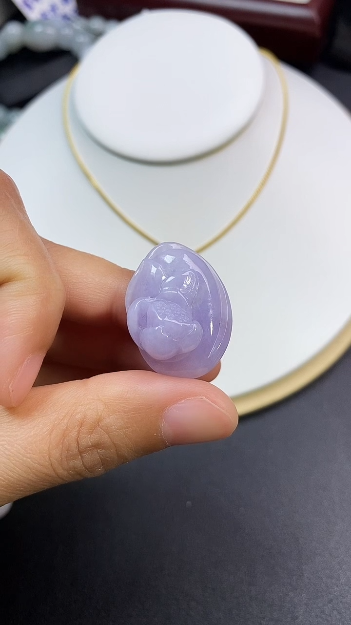 颈饰未镶嵌翡翠吊坠