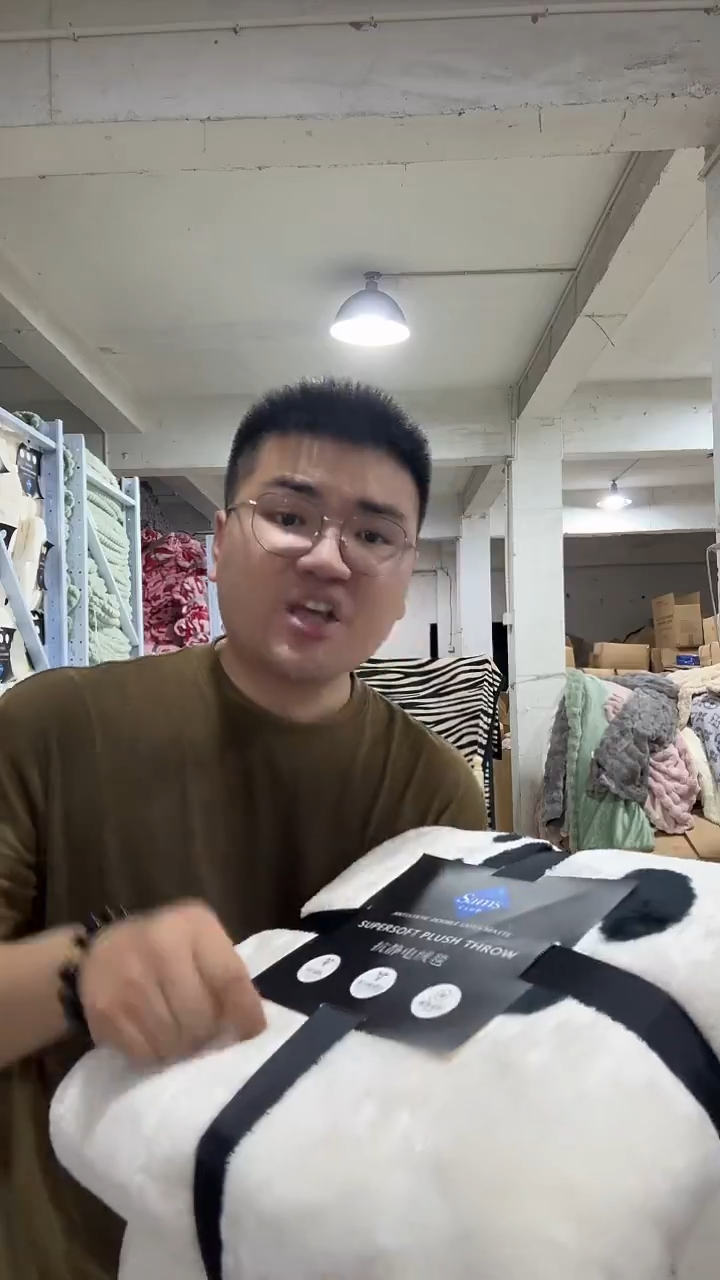 棉【2x2.3米】外贸原单毛毯底价清货拼手速