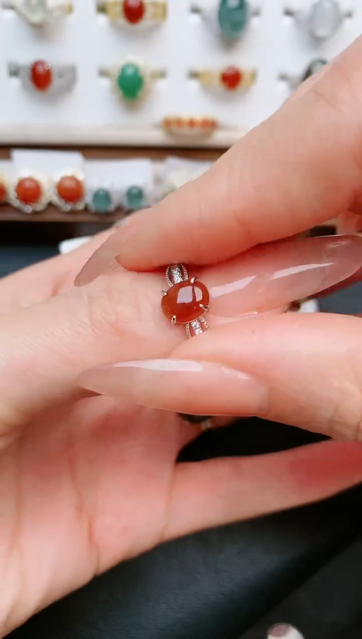 【闪购商品】翡翠戒指银S925镶嵌....